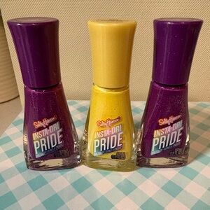 Sally Hansen Insta-Dri Pride Nail Polish Set - Purple and Yellow
